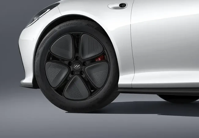 Difference in the detail